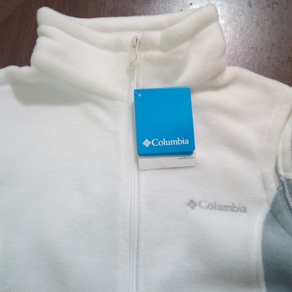 Ladies fleece vest